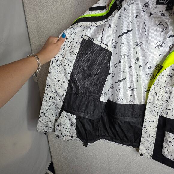 Saga Outerwear SzM M's Ski SnowboardingHooded Outdoor Activity Jacket WarmUnique - Picture 10 of 16